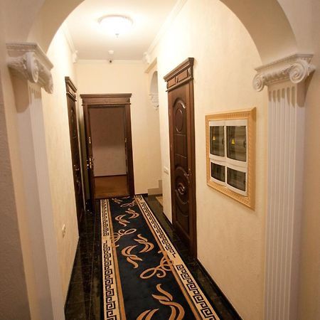 VIP-отель Клеопатра Каменец-Подольский Экстерьер фото